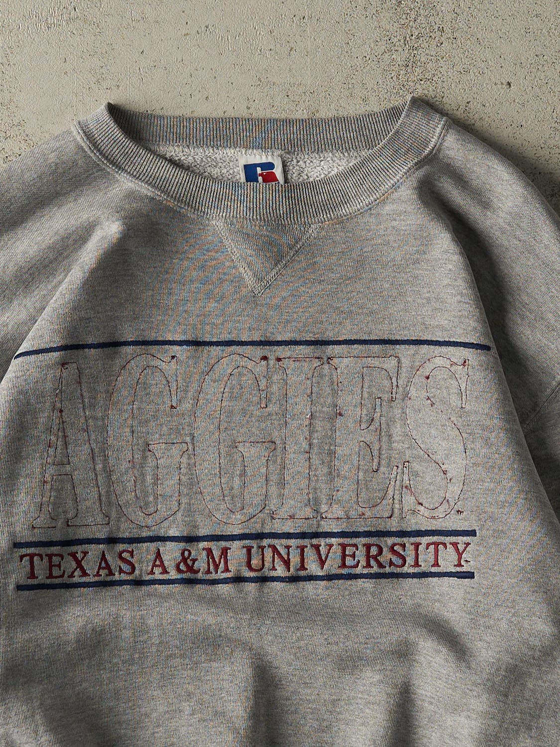 Vintage 90s Grey Russell Athletic Texas A&M Aggies Embroidered Crewneck (S/M)