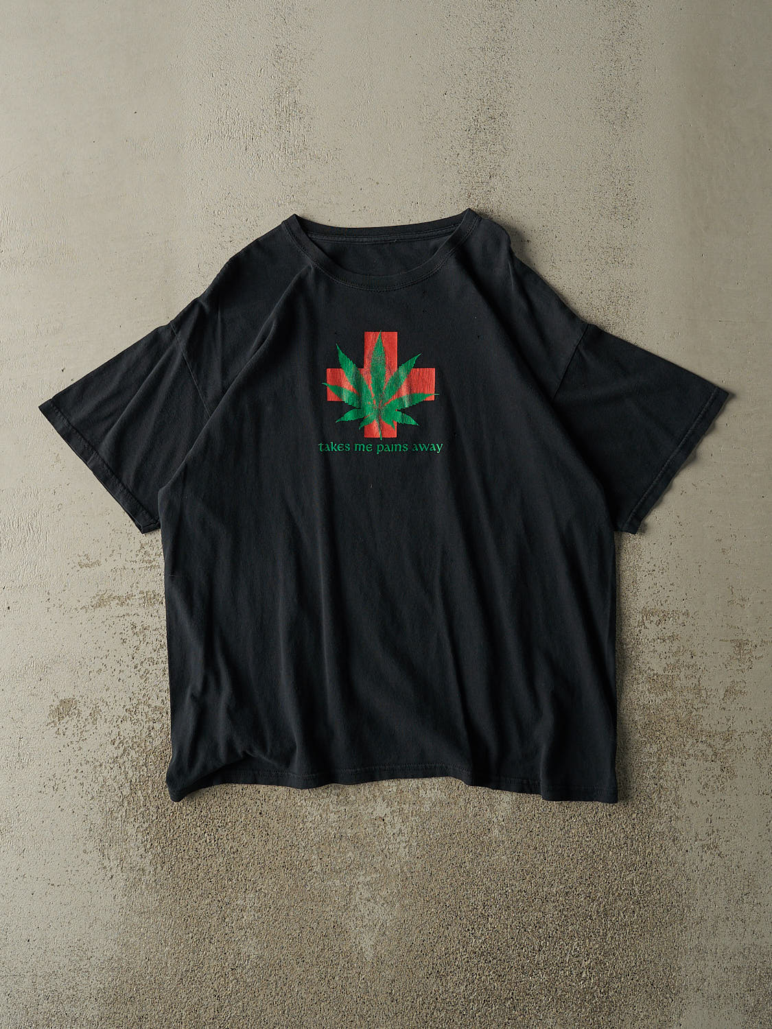 Vintage 90s Black "Takes Me Pains Away" Slogan Tee (L/XL)