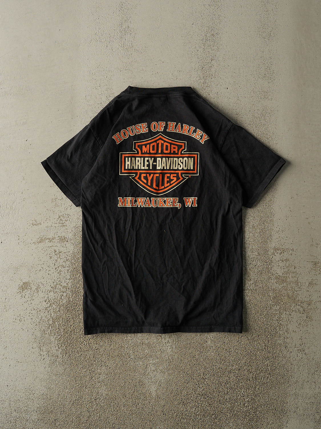 Vintage Y2K Black Harley Davidson Milwaukee WI Tee (S/M)