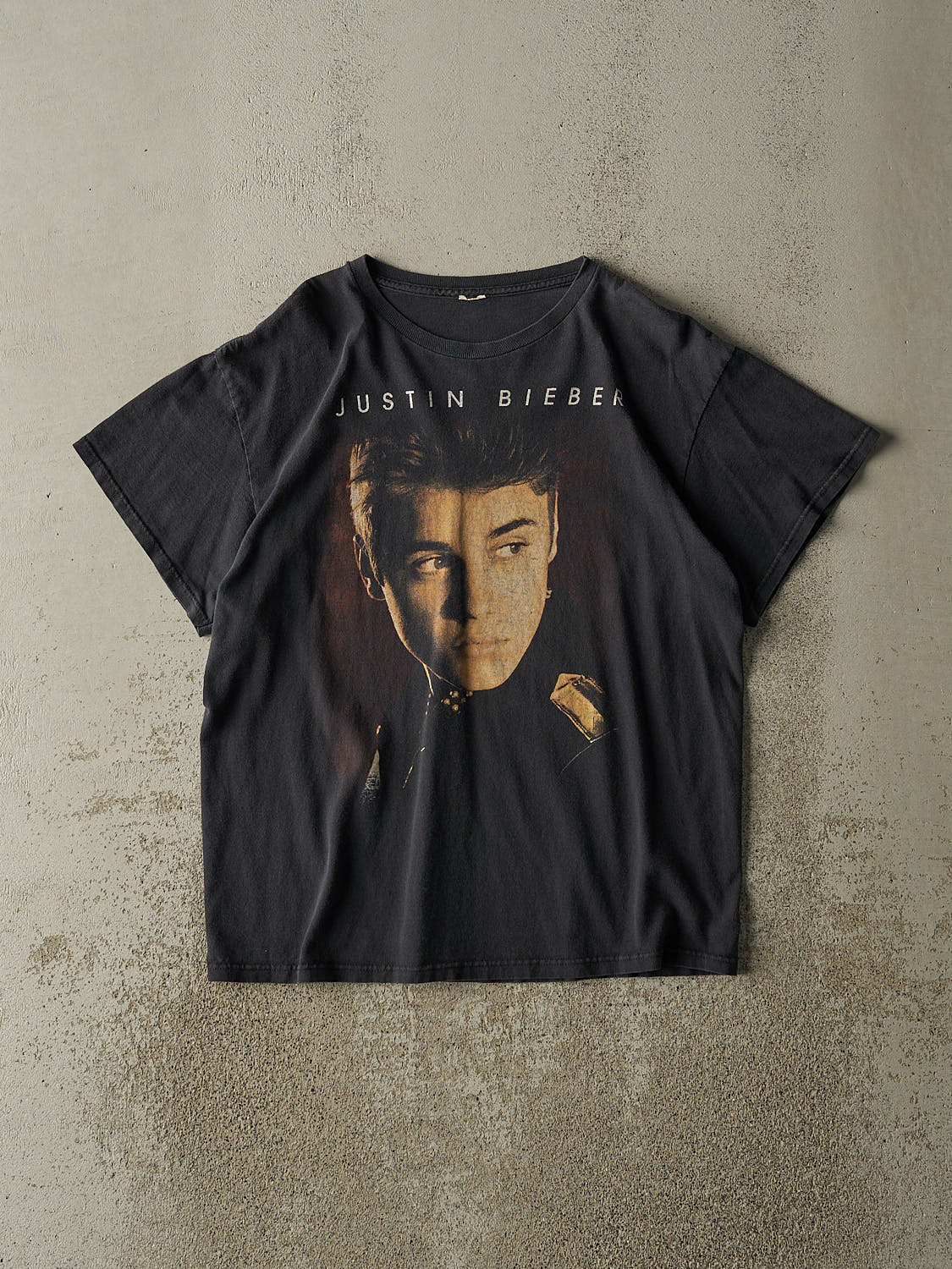 Vintage 13' Faded Black Justin Bieber Tour Tee (L)