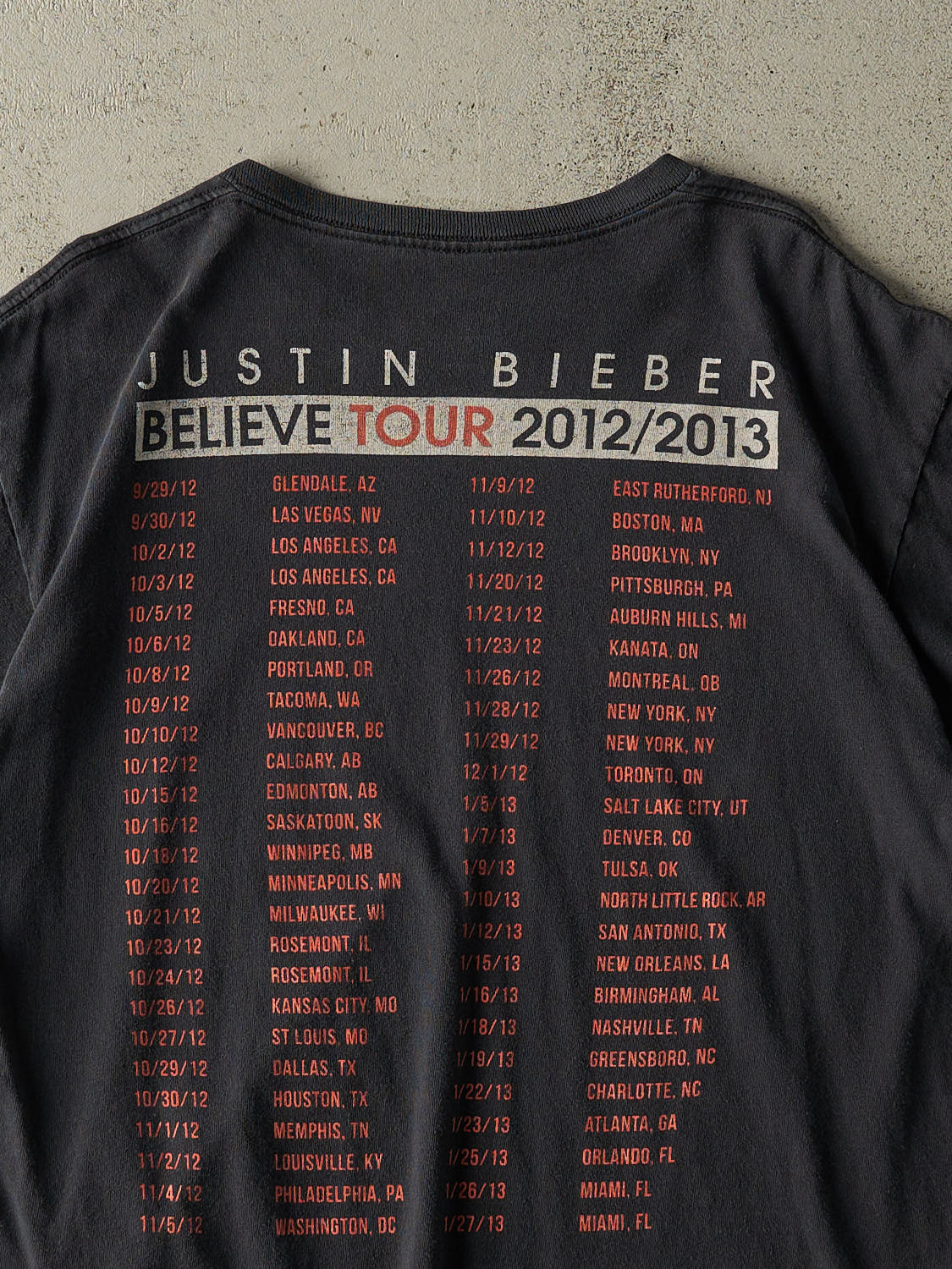 Vintage 13' Faded Black Justin Bieber Tour Tee (L)