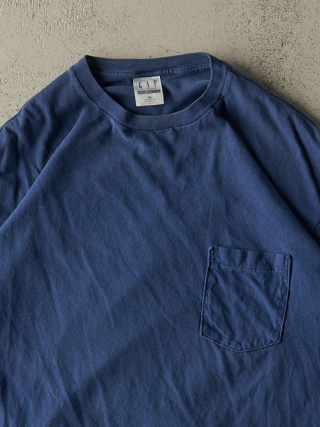 Vintage Y2K Blue Blank Gap Pocket Tee (L)
