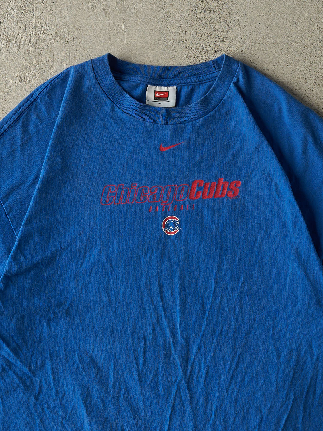 Vintage Y2K Blue Chicago Cubs Nike Tee (XL)