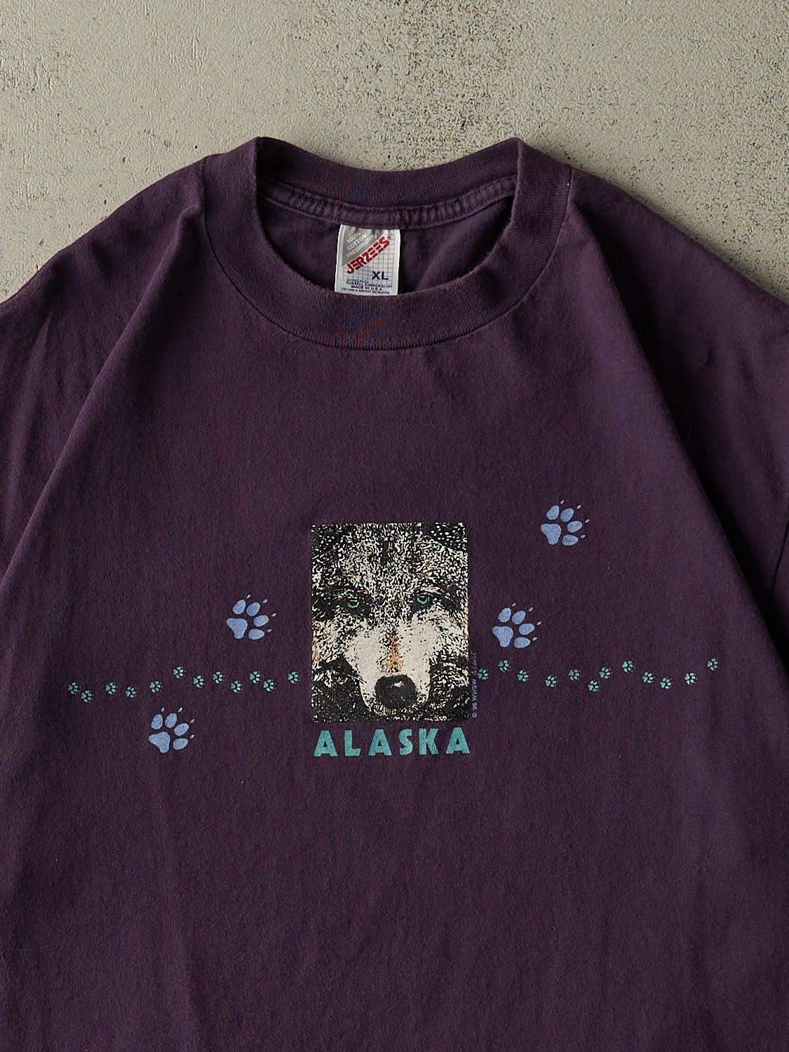 Vintage 90s Purple Alaska Wolf Tee (L/XL)