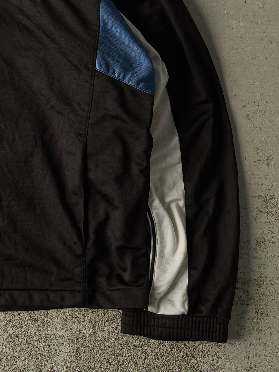 Vintage 90s Black Reebok Embroidered Track Jacket (L/XL)