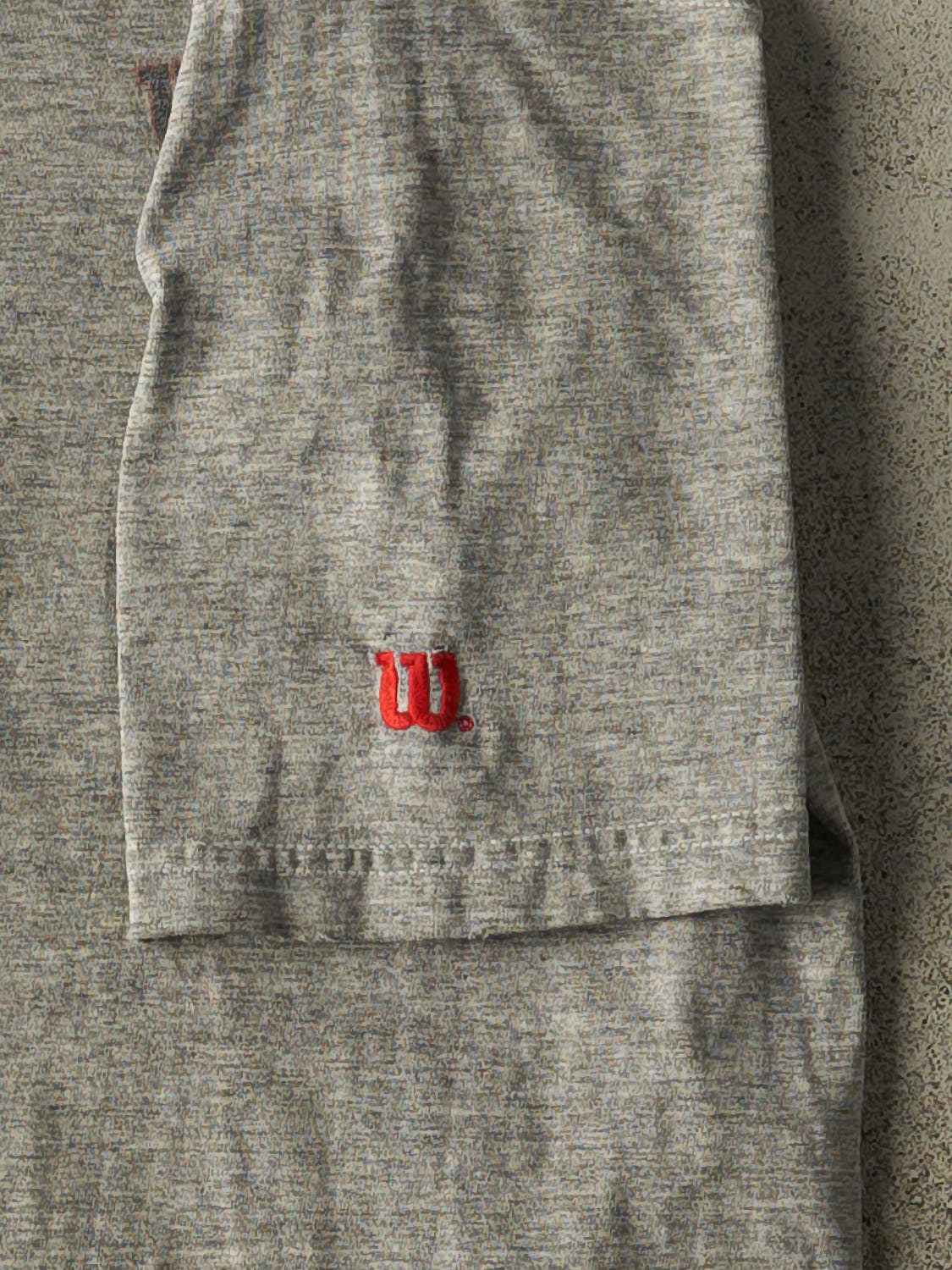 Vintage 90s Grey Wilson Tee (S/M)