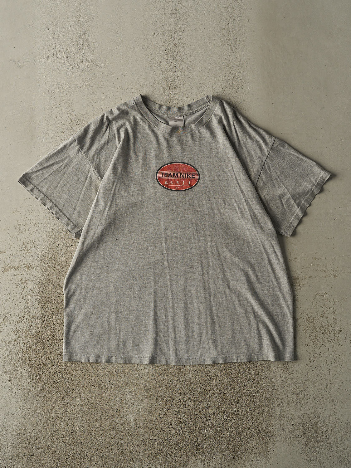 Vintage Y2K Grey Team Nike Staff Tee (XL/XXL)