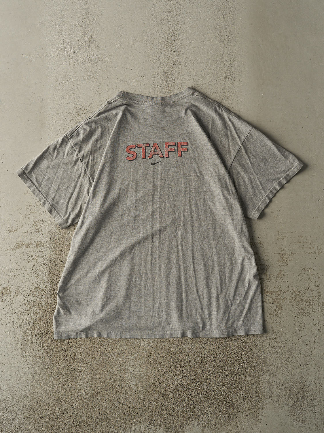 Vintage Y2K Grey Team Nike Staff Tee (XL/XXL)