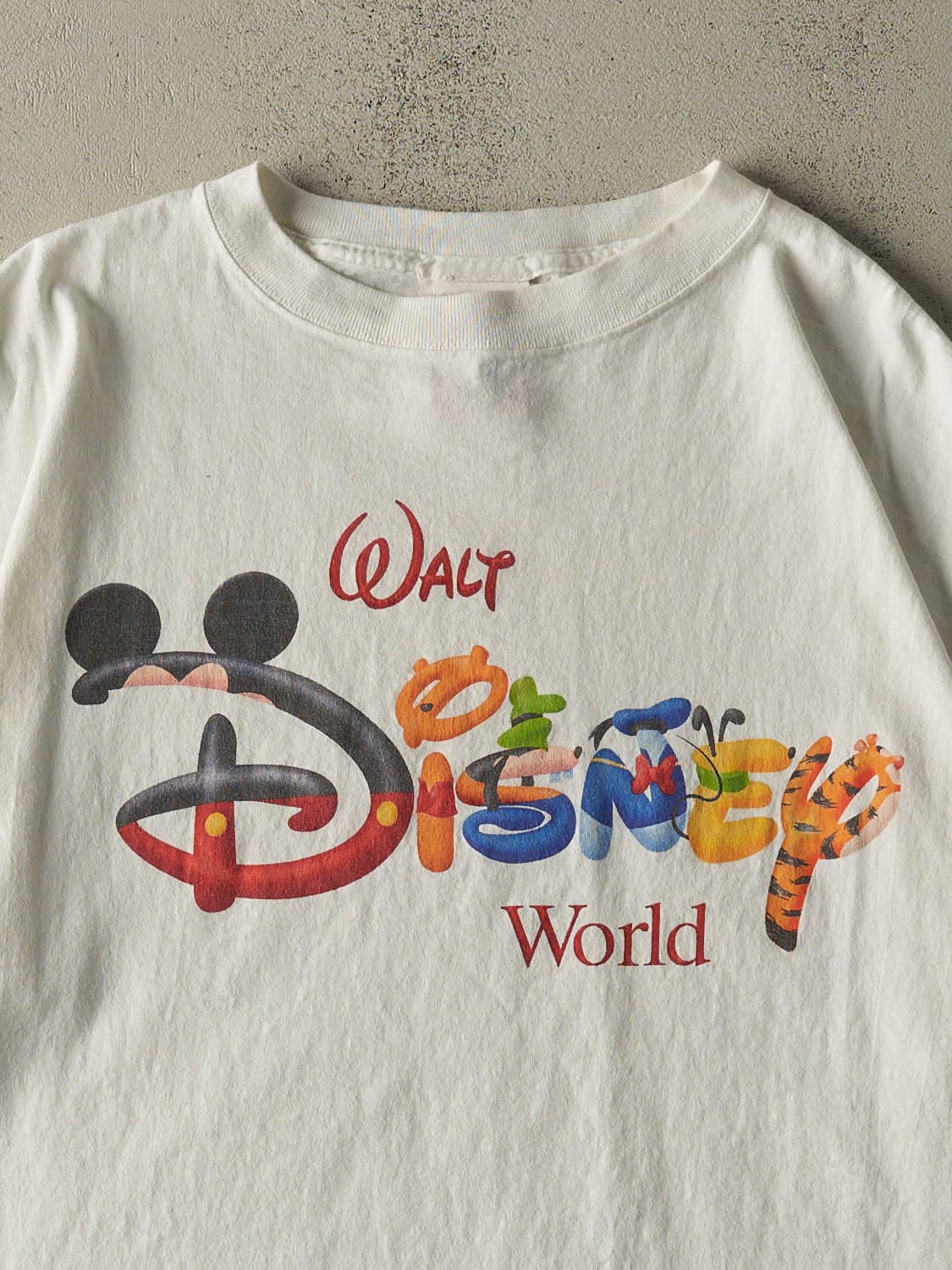Vintage 90s White Walt Disney World Tee (XL)