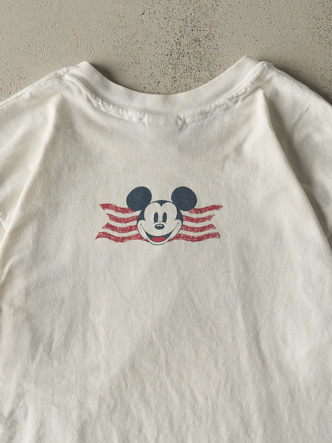 Vintage 90s White Mickey Disney Tee (L/XL)