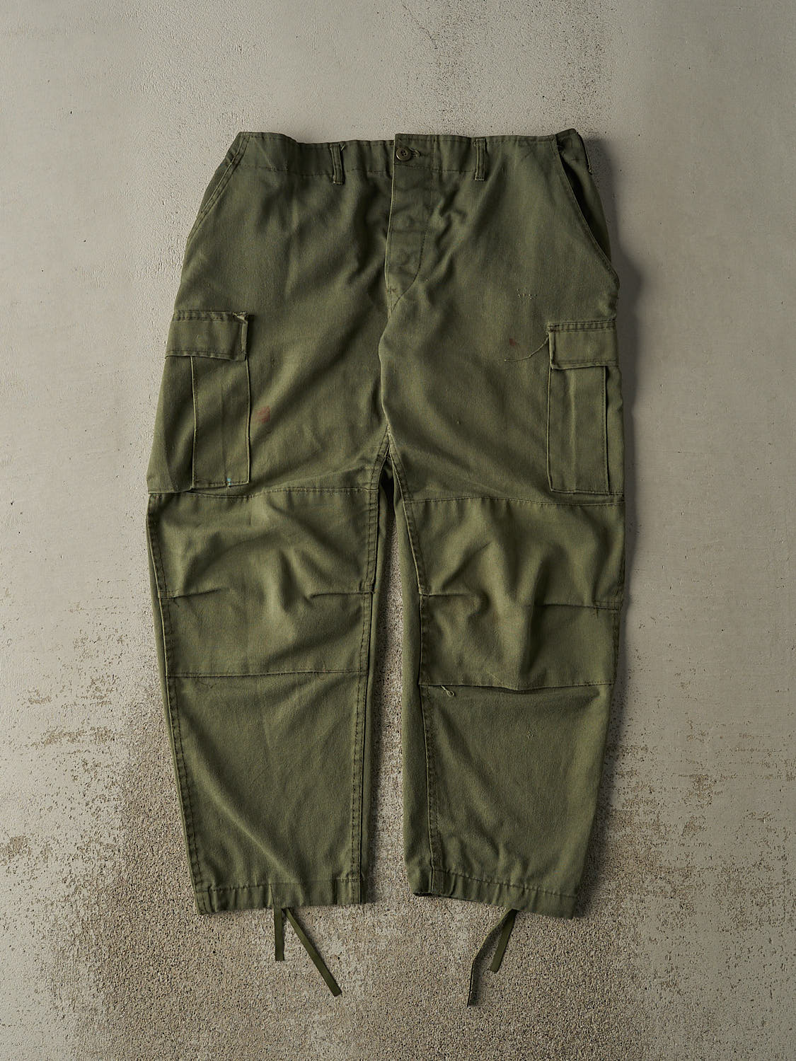 Vintage 90s Green Military Cargo Pants (36x29)