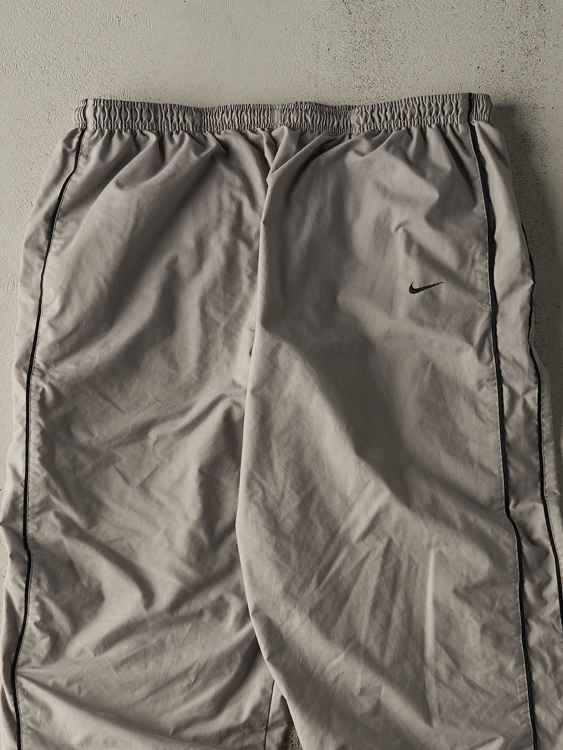 Vintage Y2K Grey Nike Embroidered Track Pants (35x33)