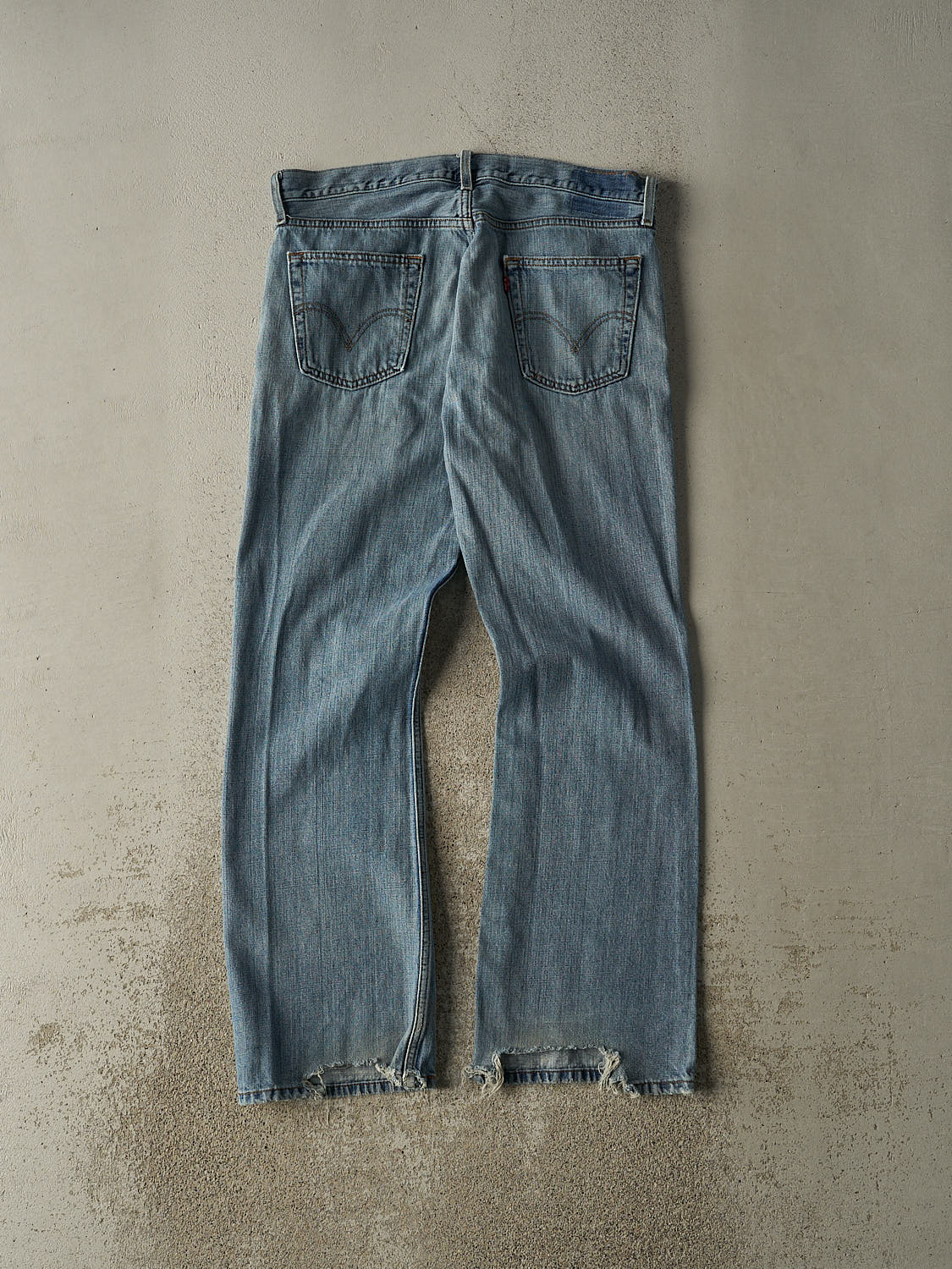Vintage 90s Light Wash Levi's 527 Jeans (35x32.5)