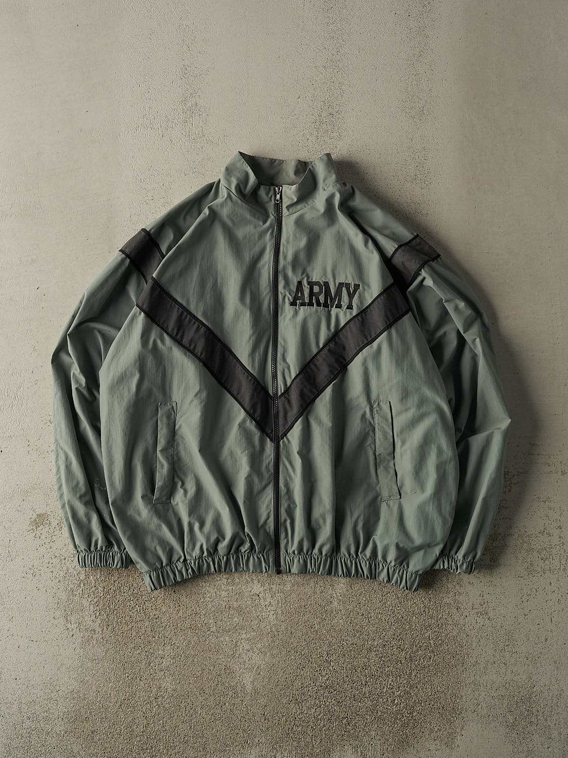 Vintage 90s Grey Army Embroidered Windbreaker Jacket (XL/XXL)