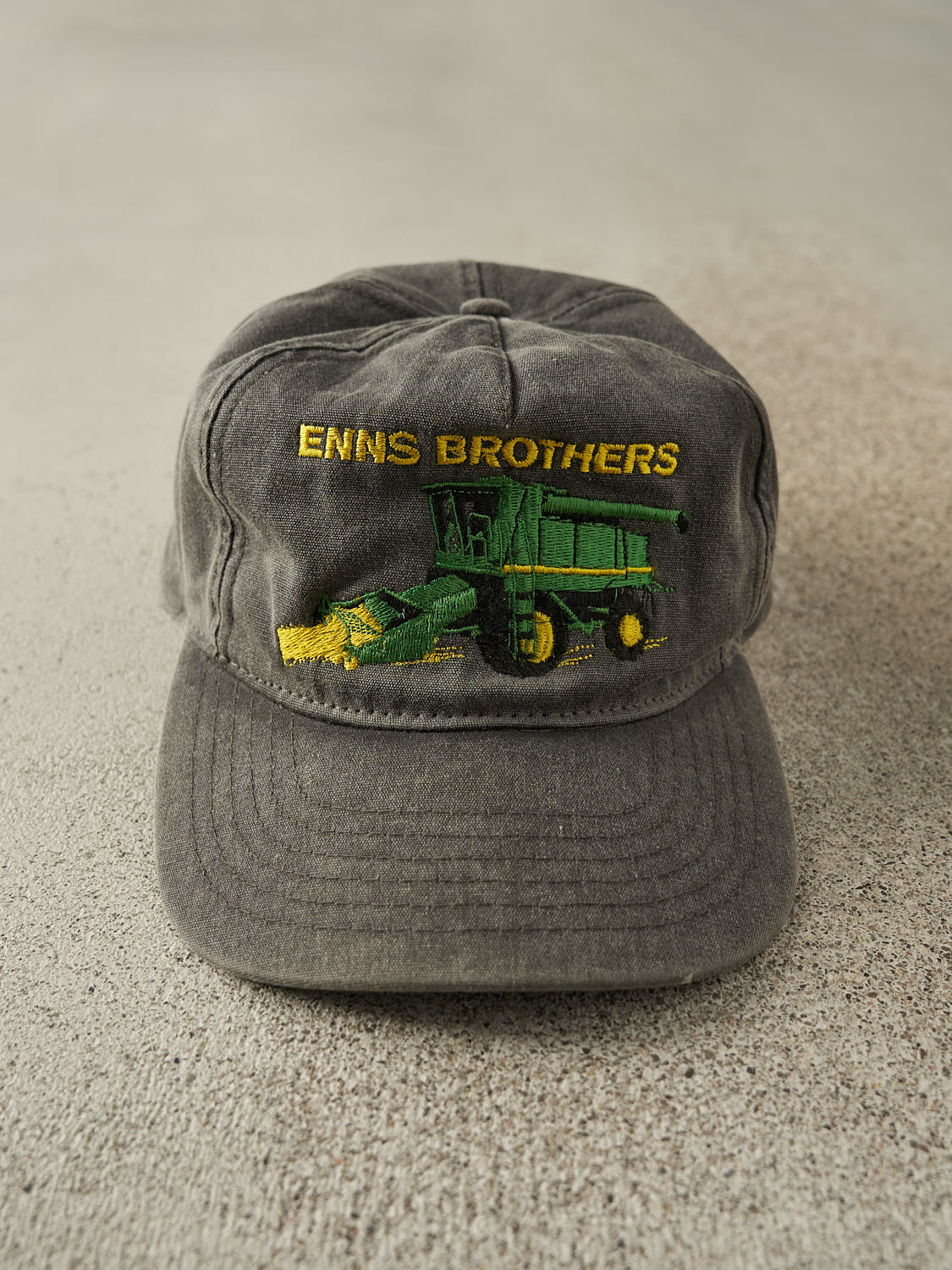 Vintage 90s Charcoal Grey Enns Brothers Embroidered Snapback (O/S)