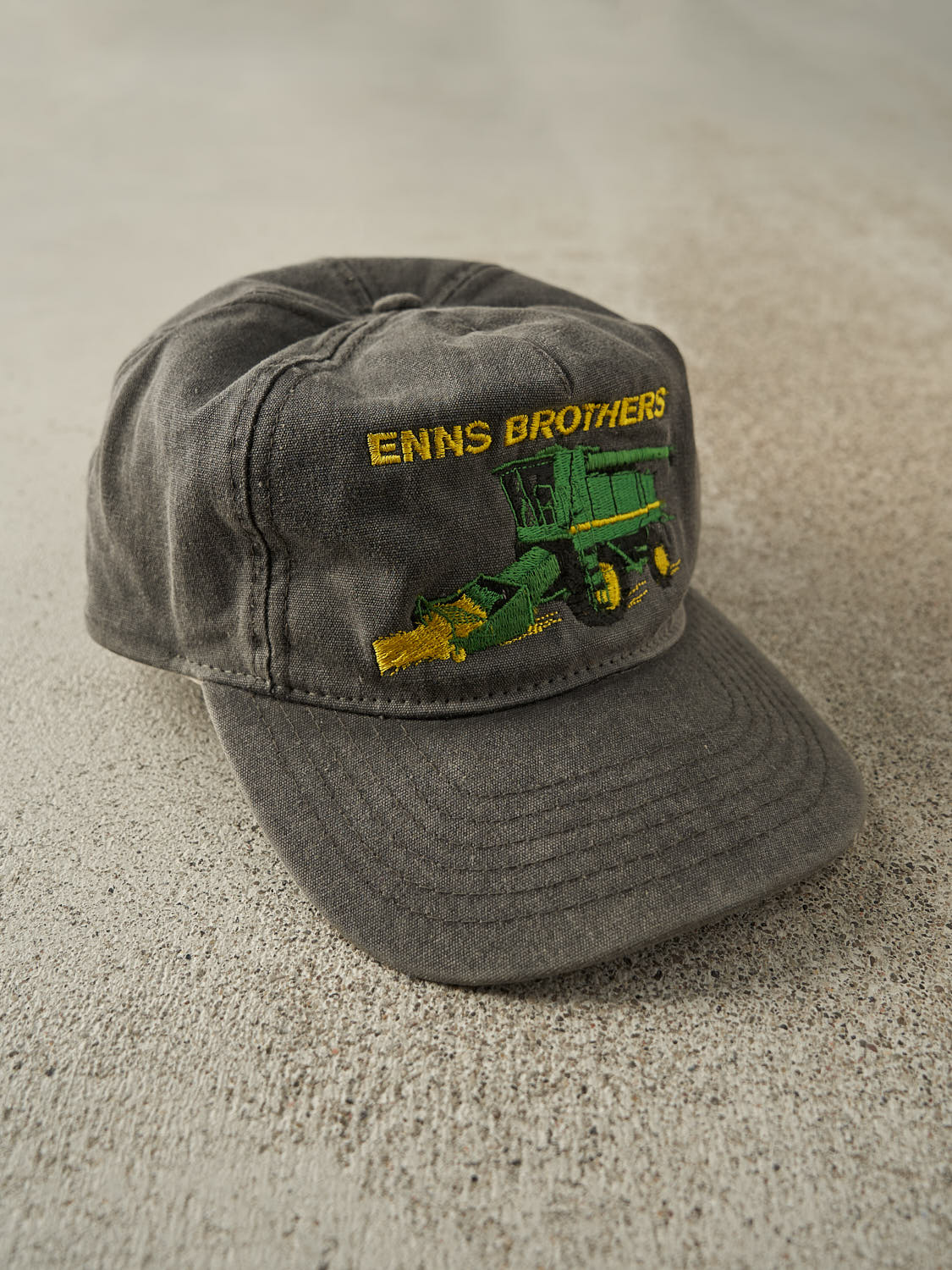 Vintage 90s Charcoal Grey Enns Brothers Embroidered Snapback (O/S)