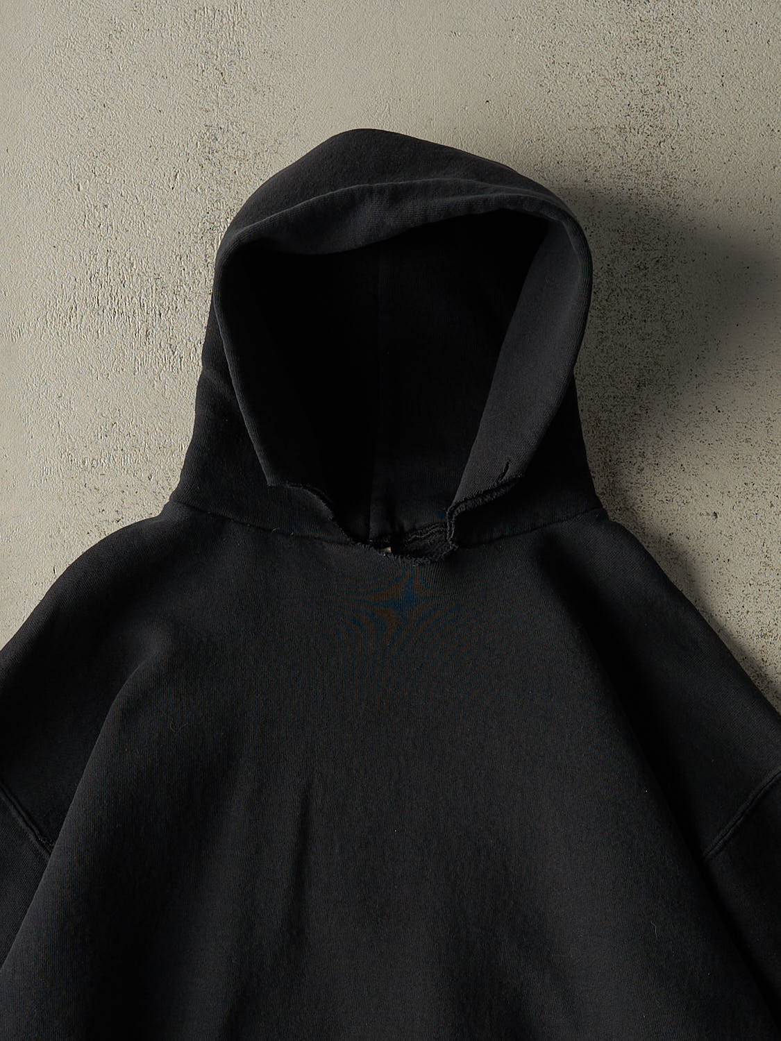 Vintage Y2K Black Russell Athletic Blank Hoodie (M/L)