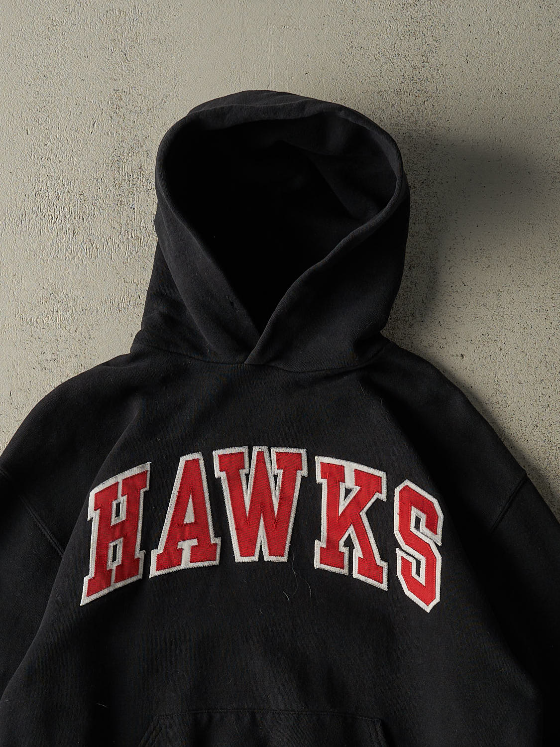 Vintage Y2K Black Russell Athletic Hawks Embroidered Hoodie (S/M)
