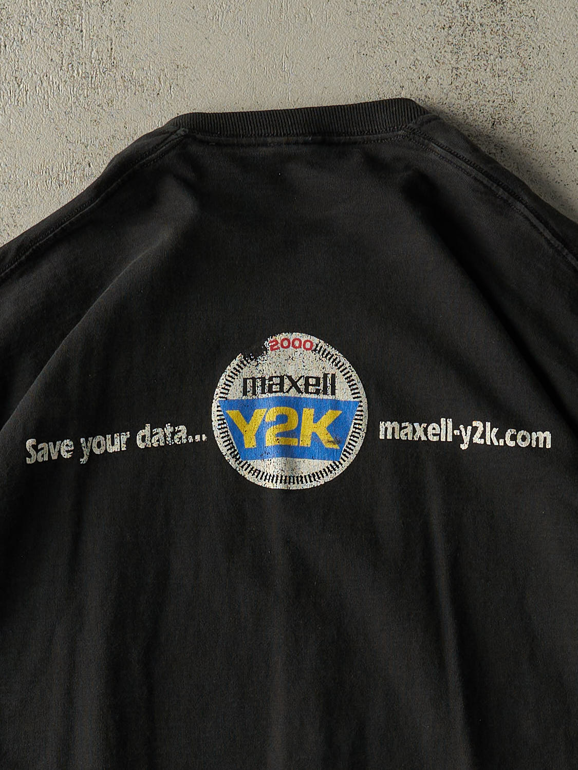 Vintage Y2K Black Maxell Y2K Logo Tee (XL)