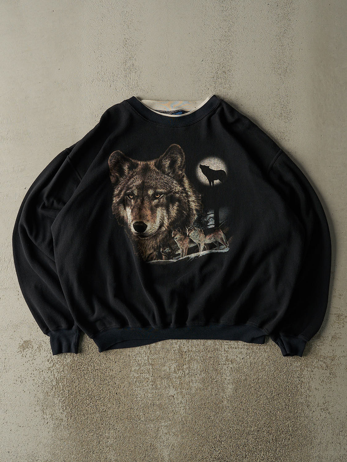 Vintage 90s Faded Black Wolf Crewneck (XL/XXL)