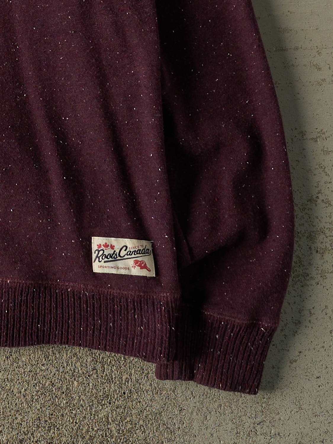 Vintage Y2K Burgundy Roots Embroidered Crewneck (L/XL)