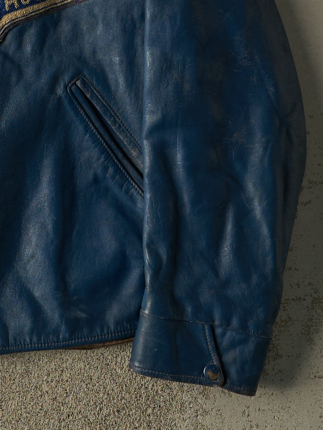 Vintage 80s Blue Embroidered Leather Jacket (M)