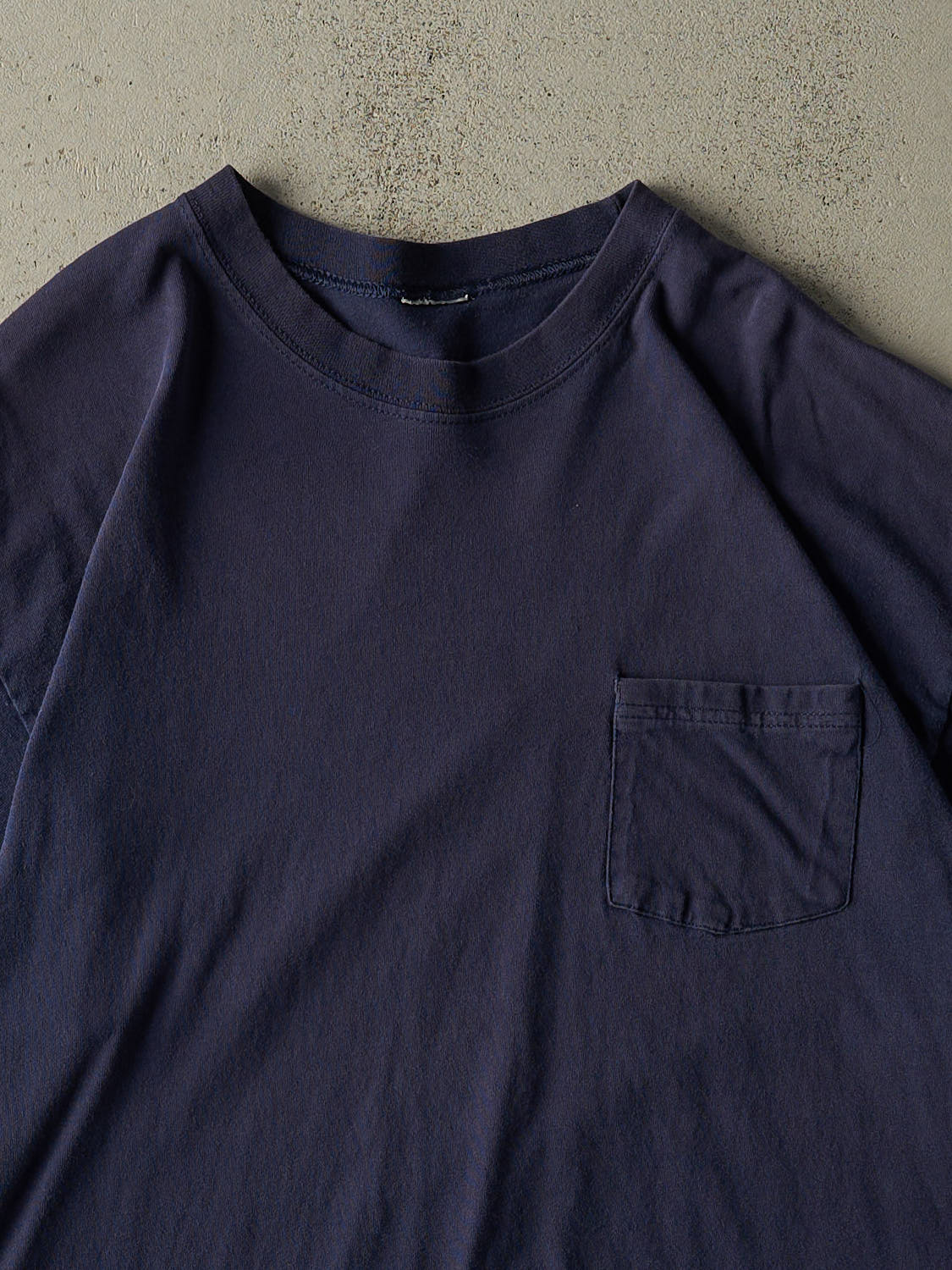 Vintage 90s Navy Blue Blank Pocket Tee (L/XL)