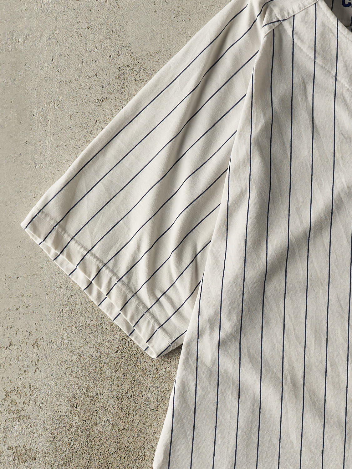 Vintage 90s White Chicago Cubs Pinstriped Embroidered Jersey (M/L)