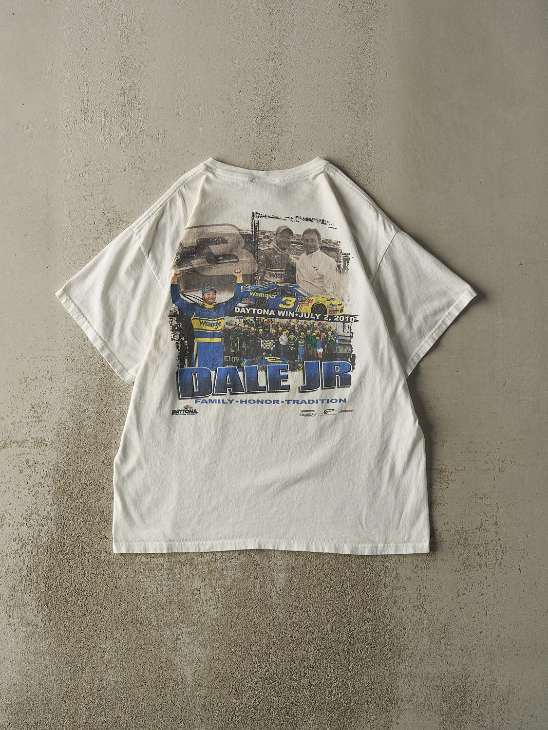 Vintage 10' White Dale Earnhardt Jr. Racing Tee (L)