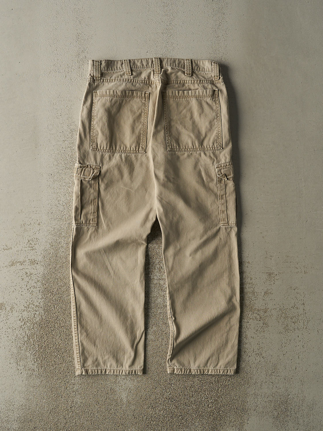 Vintage 90s Beige Wrangler Cargo Lightweight Pants (33x29)