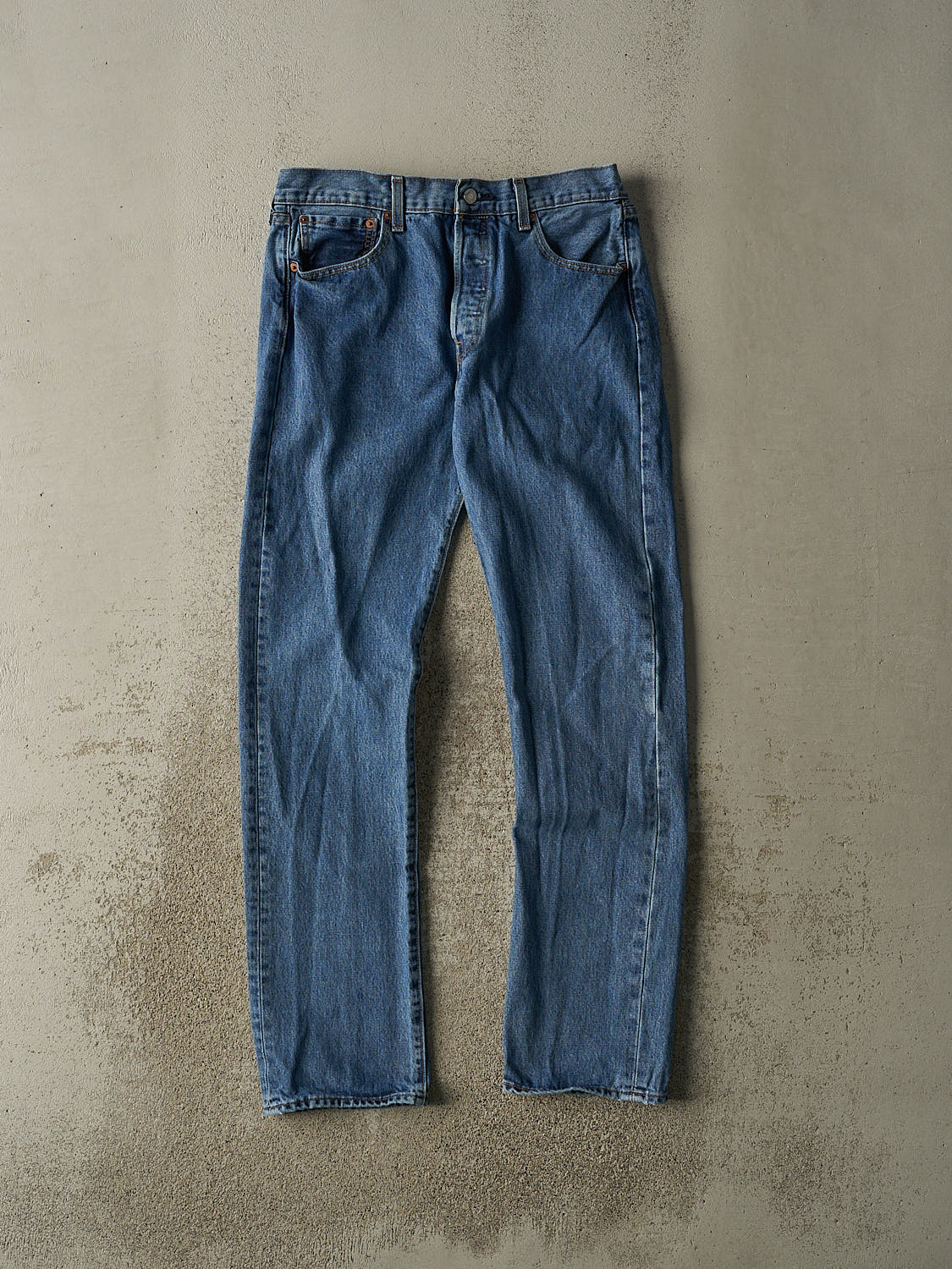 Vintage 90s Mid Wash Levi's 501 Jeans (32x33)
