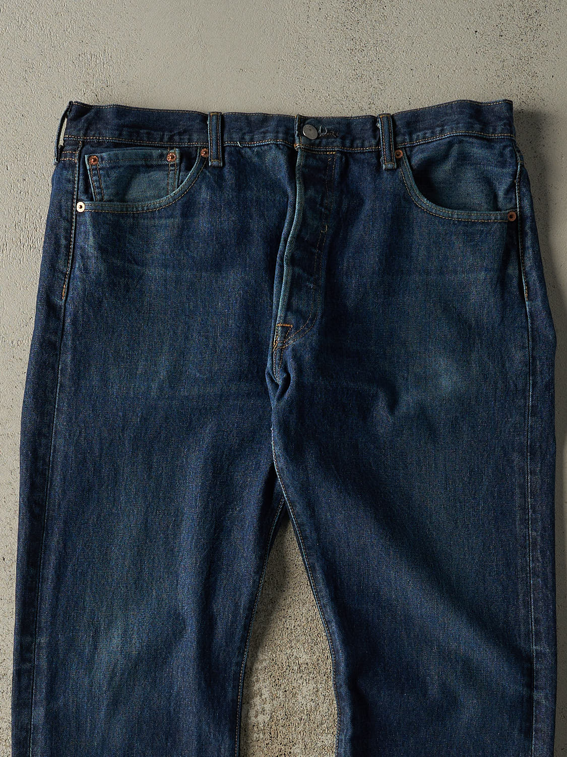 Vintage Y2K Dark Wash Levi's 501 Jeans (36x34)