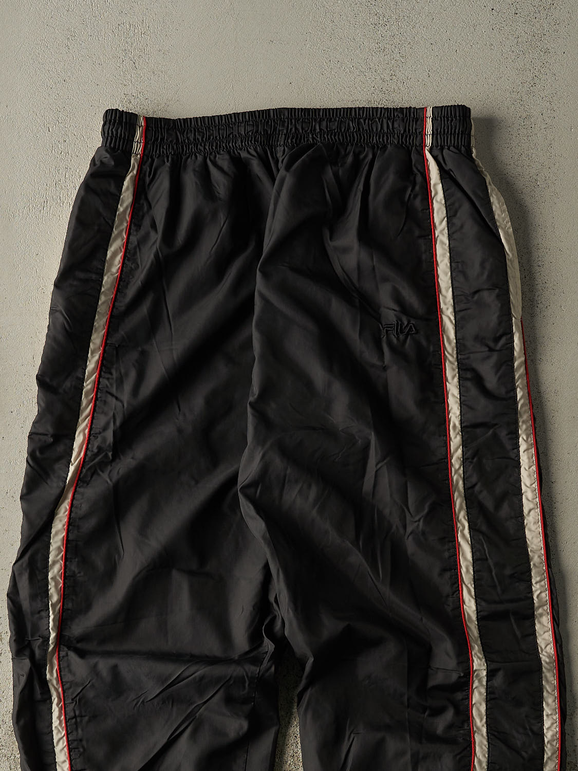 Vintage 90s Black Fila Track Pants (33x32.5)