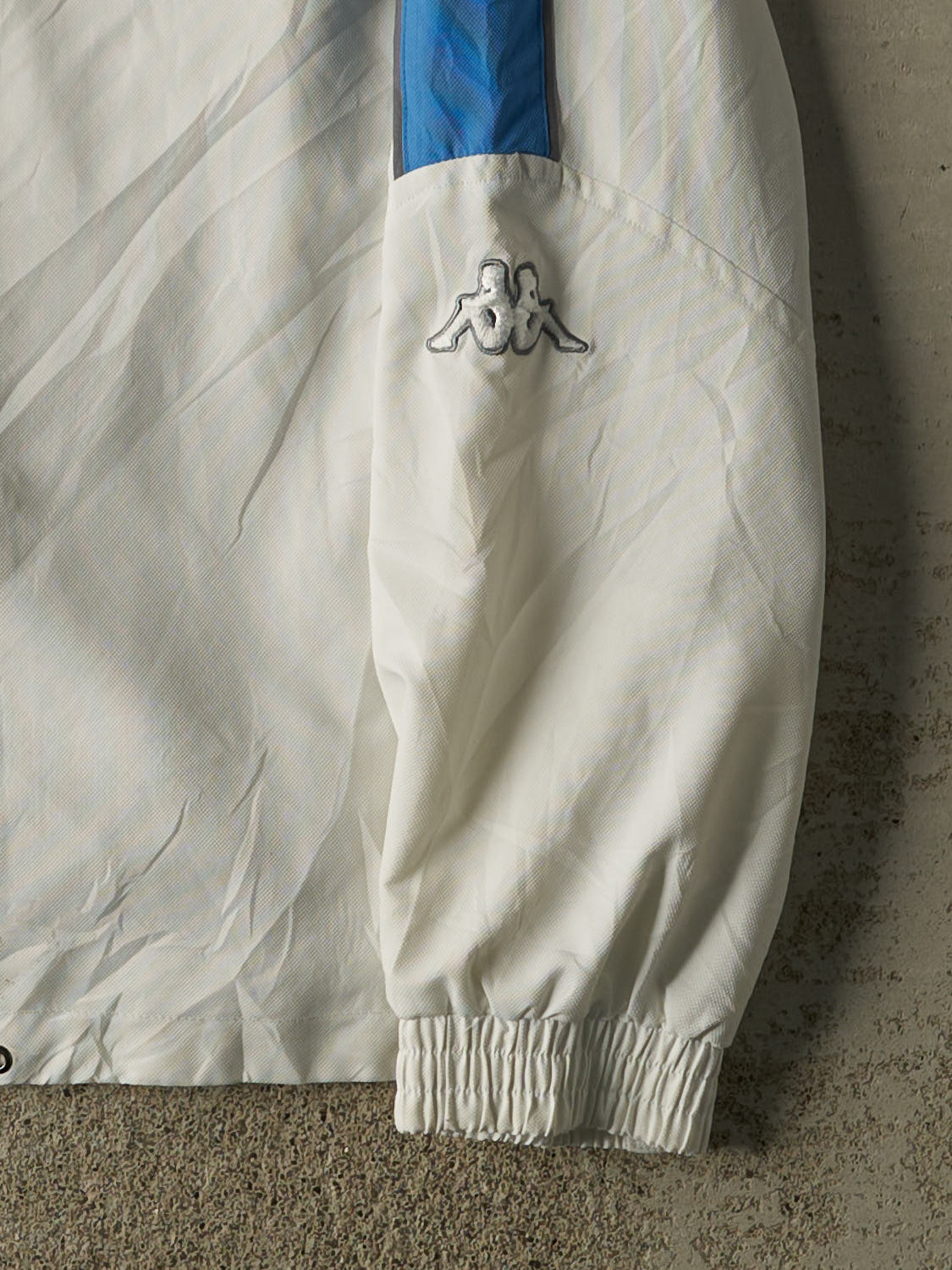 Vintage Y2K White Kappa Zip Up Windbreaker Jacket (XL/XXL)