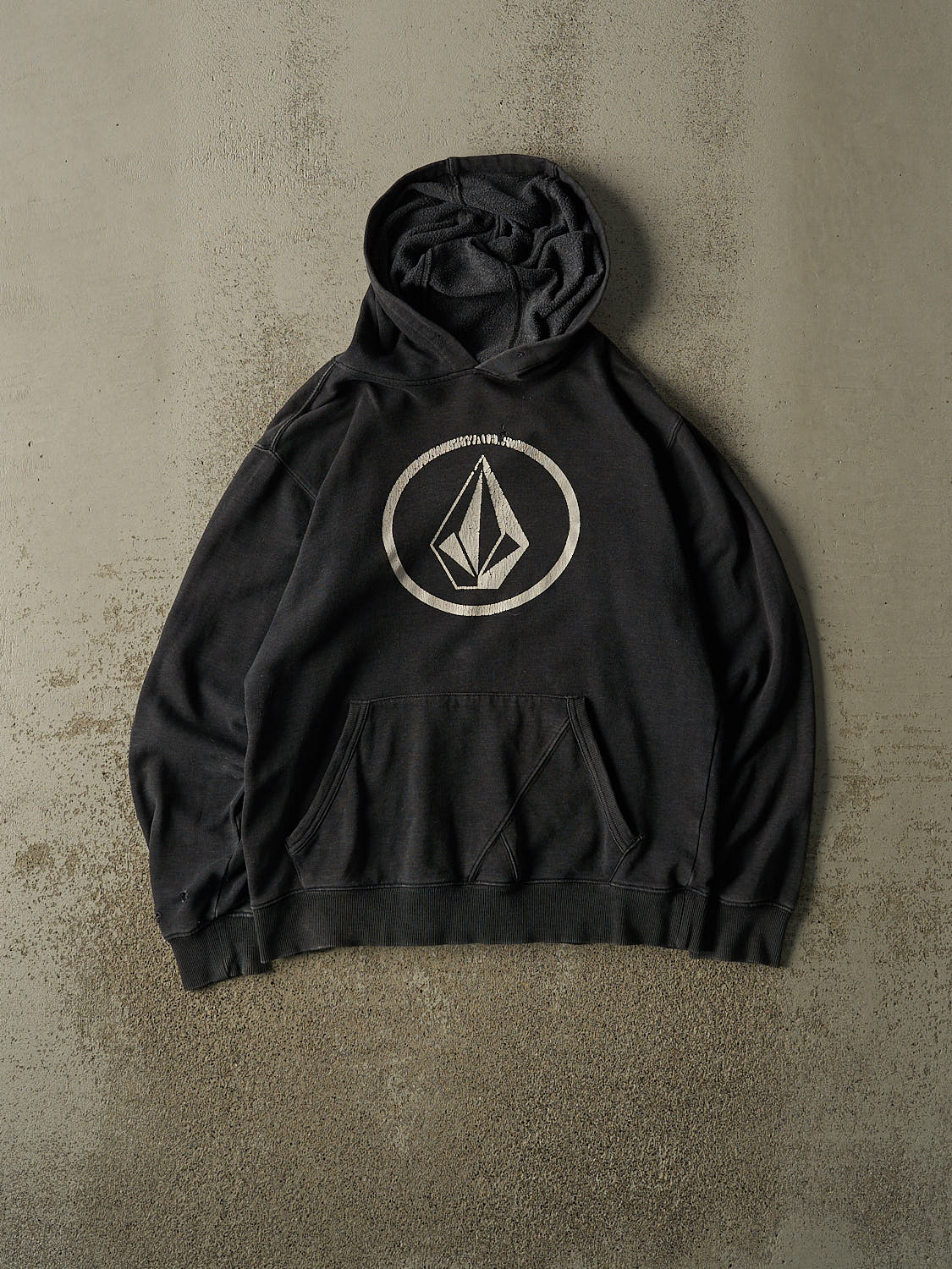 Vintage Y2K Charcoal Grey Volcom Hoodie (M)