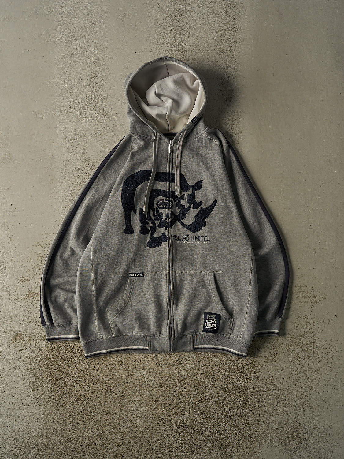 Vintage Y2K Grey Ecko Embroidered Zip Up Hoodie (XL)