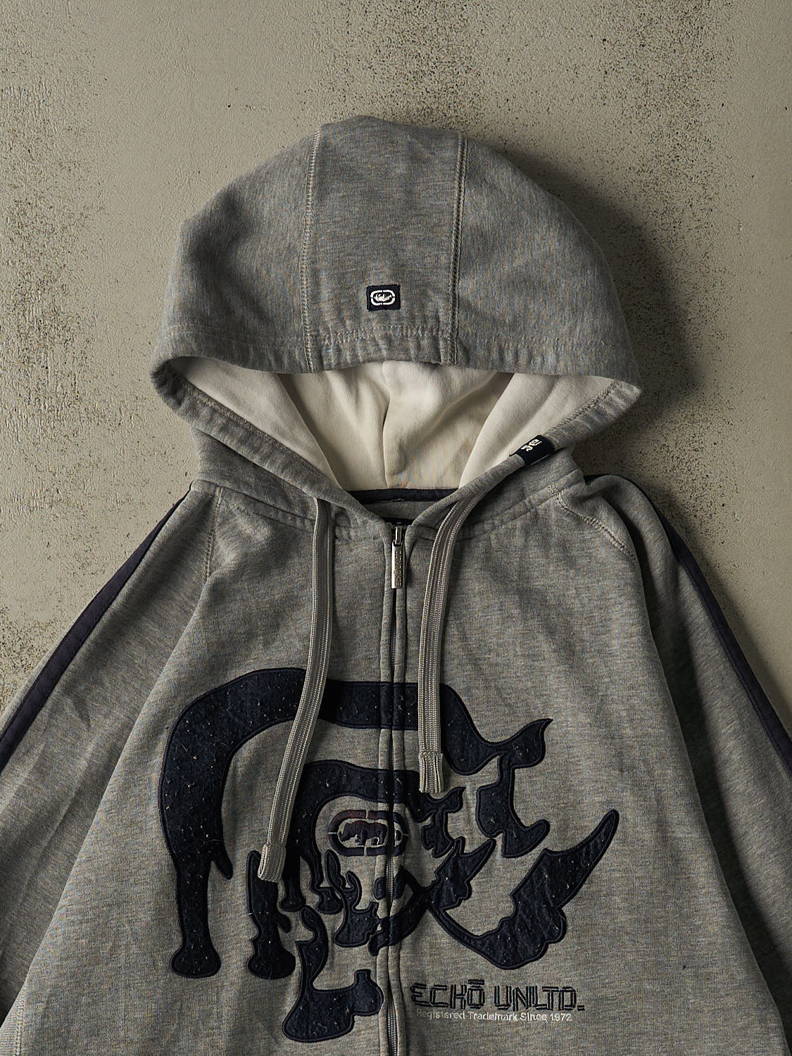 Vintage Y2K Grey Ecko Embroidered Zip Up Hoodie (XL)