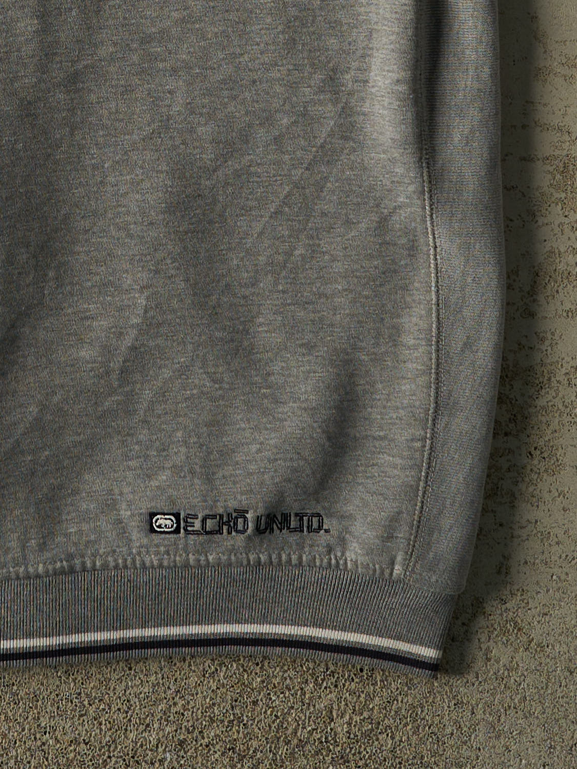 Vintage Y2K Grey Ecko Embroidered Zip Up Hoodie (XL)