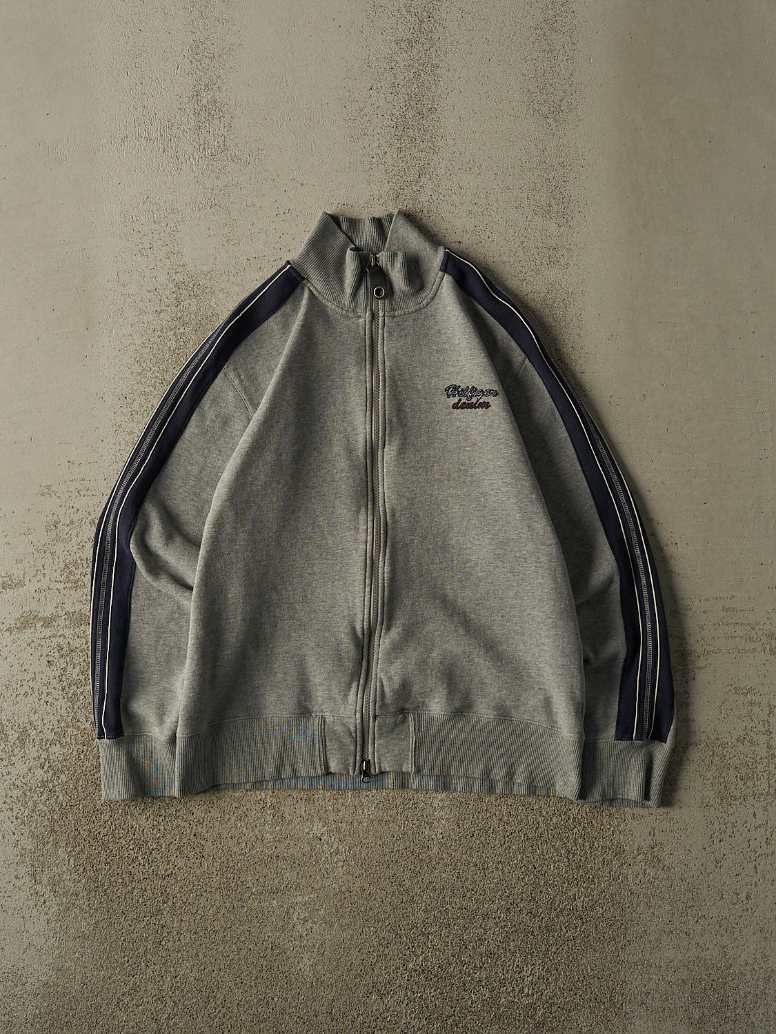 Vintage Y2K Grey Tommy Hilfiger Denim Zip Up Sweater (S/M)