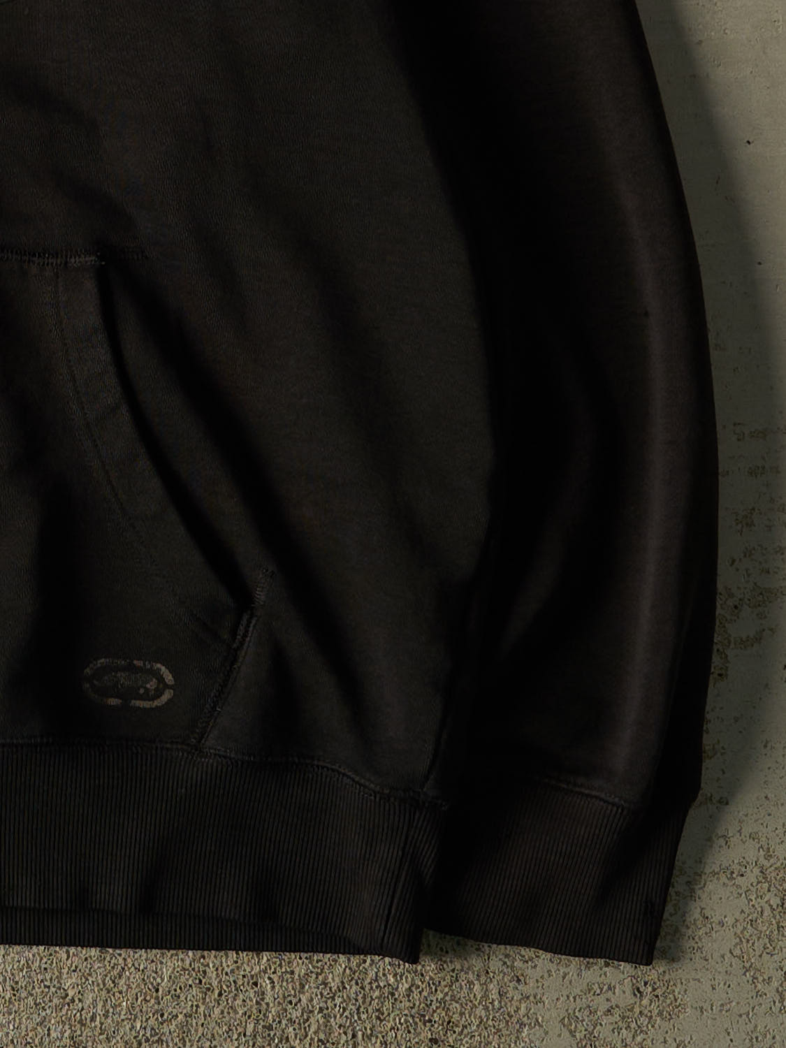 Vintage Y2K Black Ecko Embroidered Hoodie (XL)