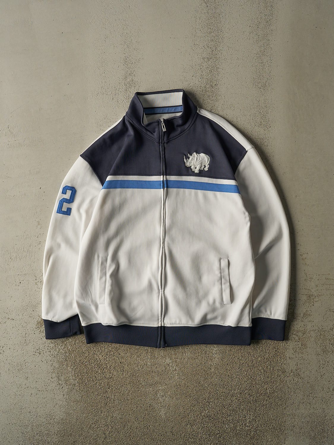 Vintage Y2K White Ecko Zip Up Sweater (L/XL)