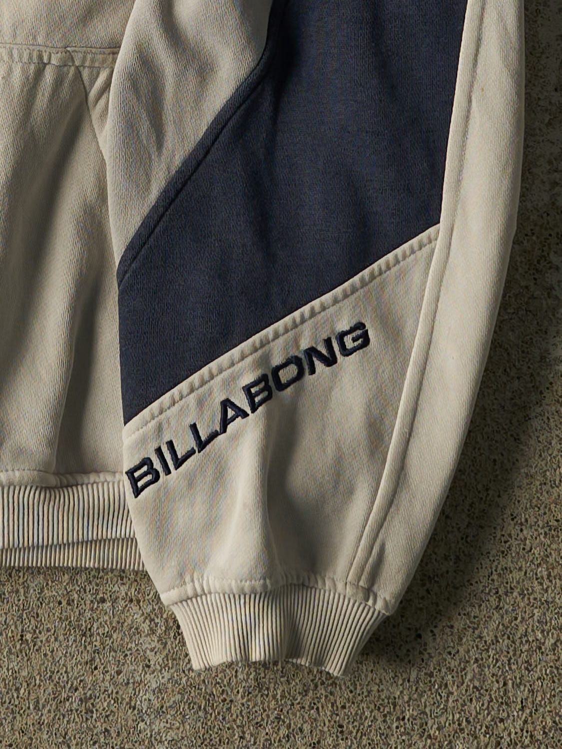 Vintage Y2K Beige Billabong Hoodie (XS/S)