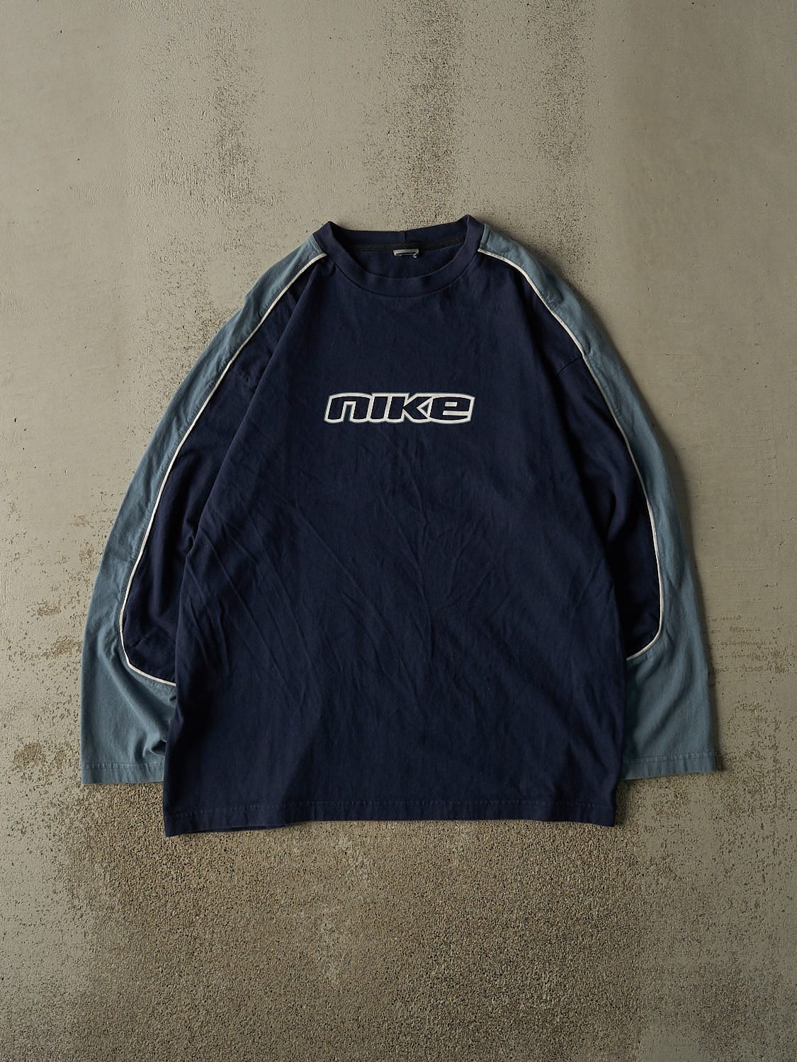 Vintage Y2K Navy Blue Nike Long Sleeve (XL)