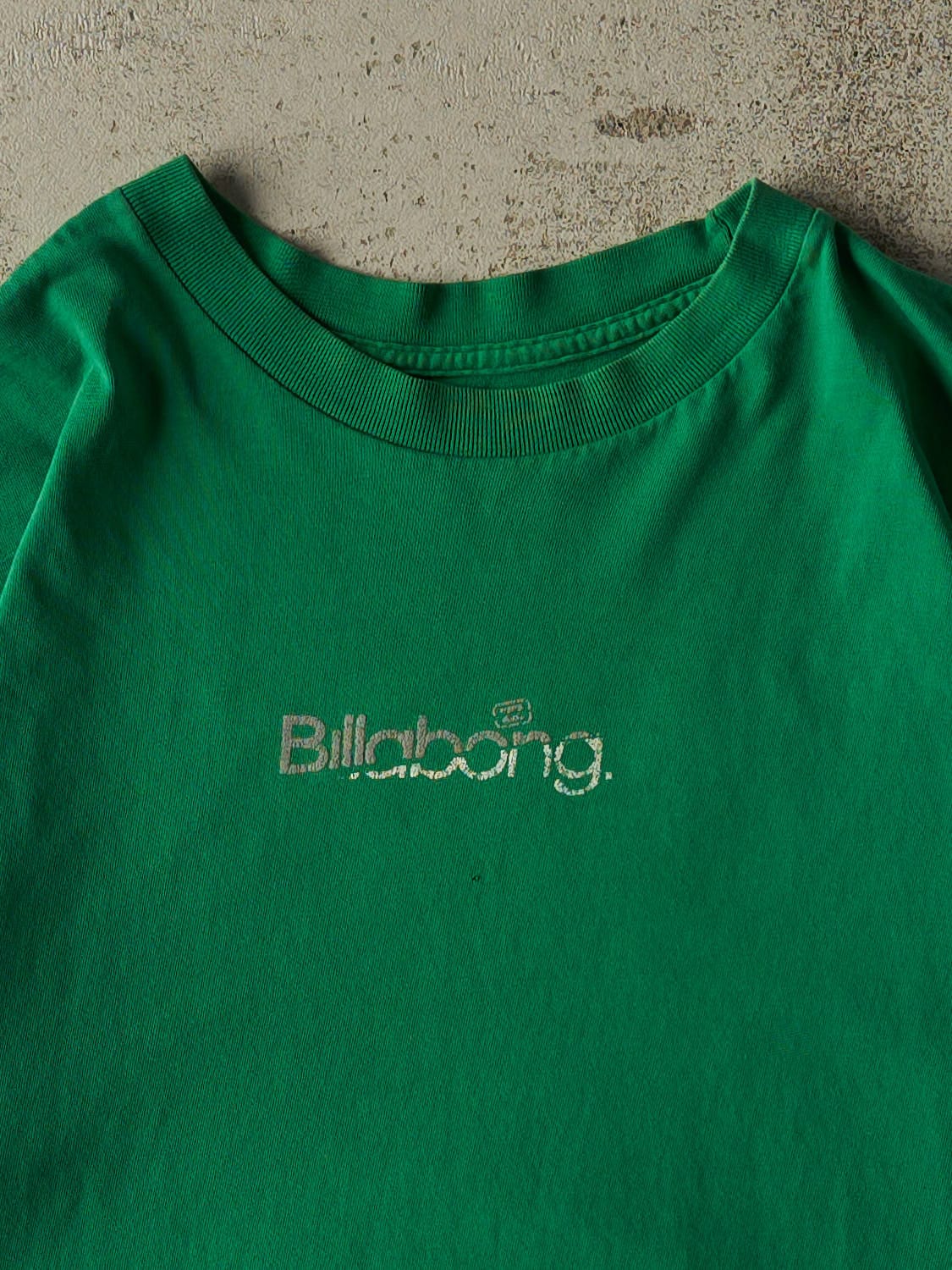 Vintage Y2K Green Billabong Tee (L/XL)