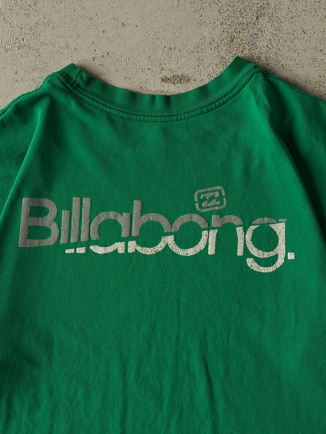 Vintage Y2K Green Billabong Tee (L/XL)