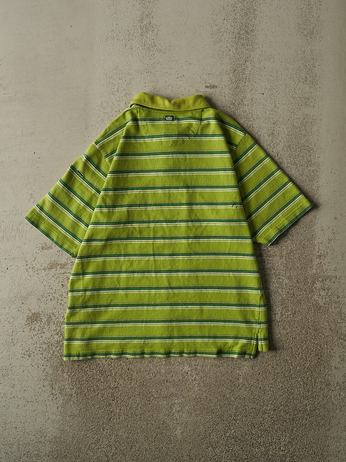 Vintage Y2K Green Ecko Quarter Button Tee (M)
