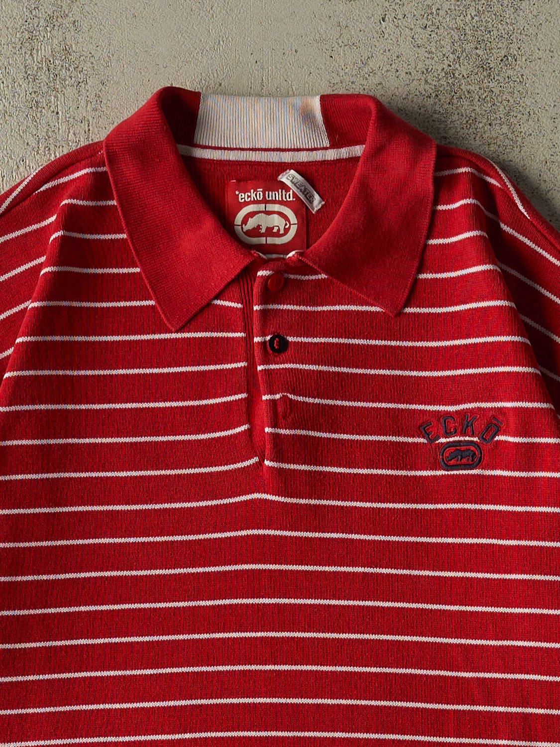 Vintage Y2K Red Ecko Quarter Button Tee (M/L)