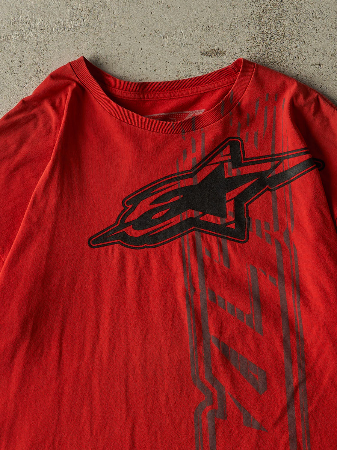 Vintage Y2K Red Alpine Stars Tee (XL)
