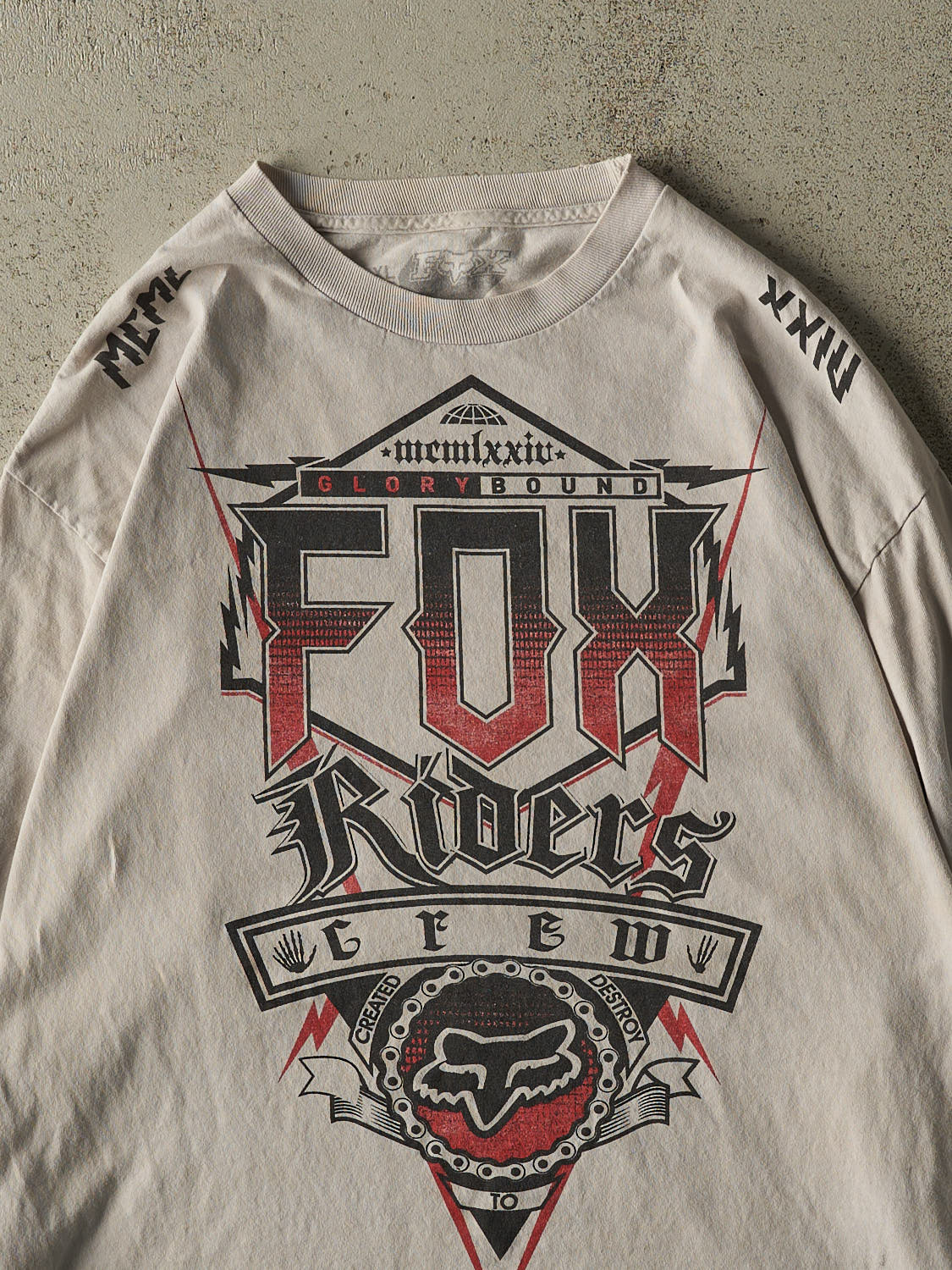 Vintage Y2K Grey Fox Racing Long Sleeve (L/XL)