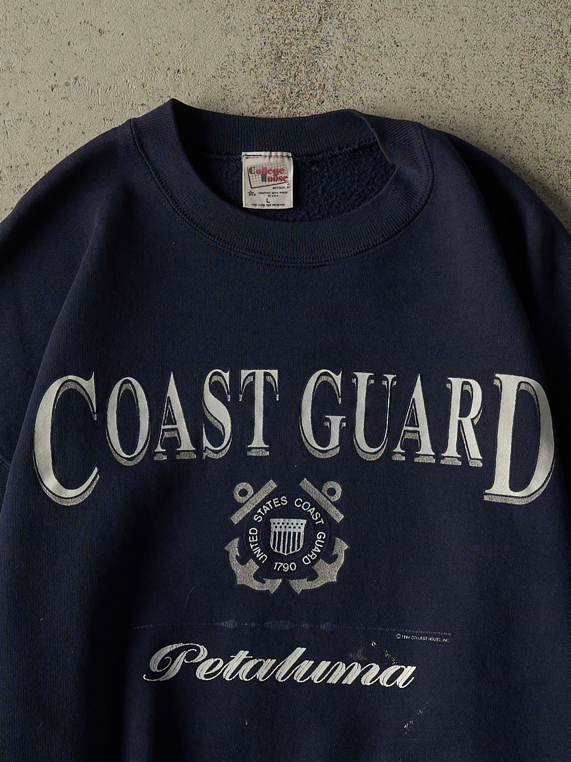 Vintage 90s Navy Blue United States Coast Guard Crewneck (M)